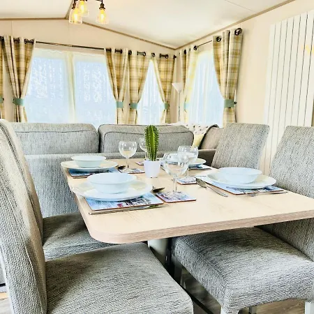 Jameos * סקארבורו